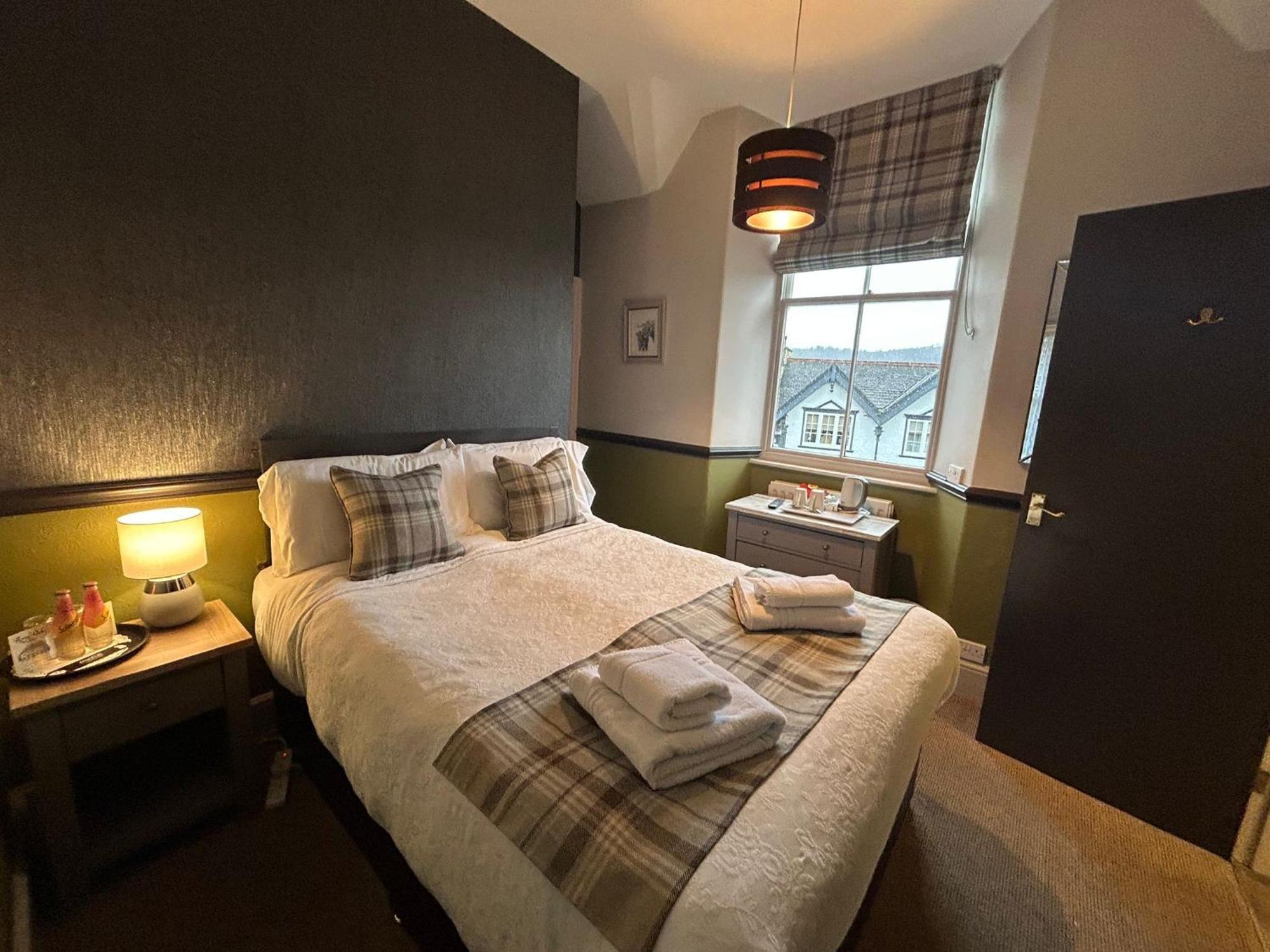 The Royal Oak Inn Bowness-on-Windermere Ngoại thất bức ảnh